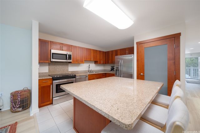 95-60 Waikalani Drive C304, Mililani, HI 96789