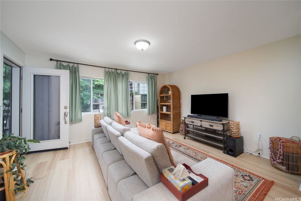 95-60 Waikalani Drive C304, Mililani, HI 96789