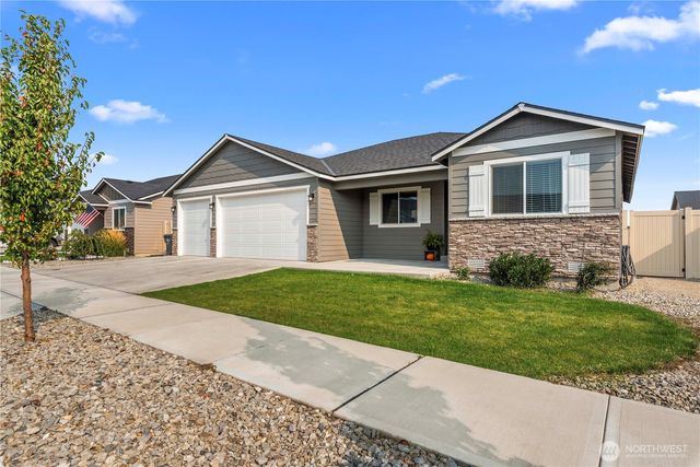 183 Emma Drive, Wenatchee, WA 98801