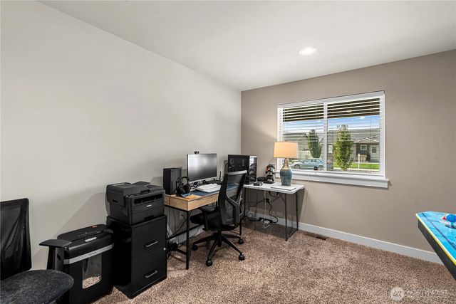 183 Emma Drive, Wenatchee, WA 98801