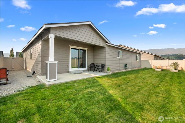 183 Emma Drive, Wenatchee, WA 98801