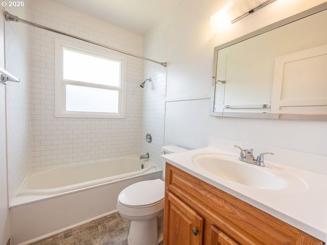 2809 WATSON Ave, Vancouver, WA 98661