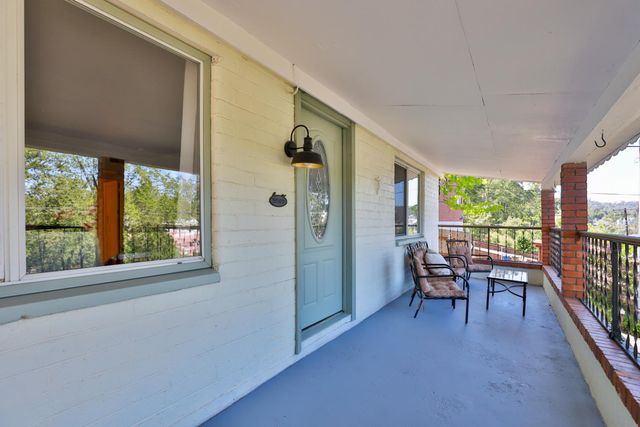 207 Peek, Jackson, CA 95642