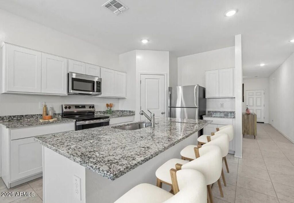 15623 W CORTE DEL SOL ESTE --, Waddell, AZ 85355 — photo 4