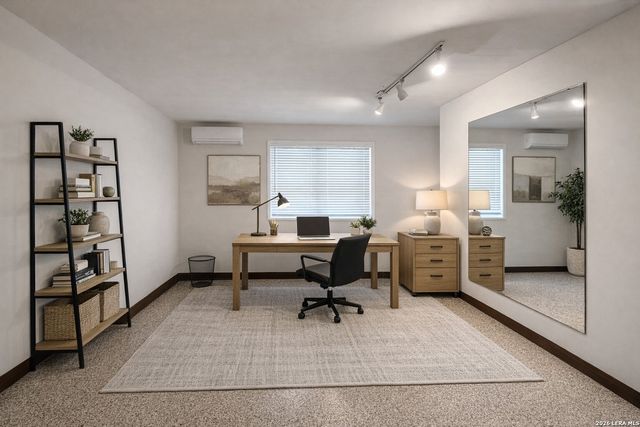 231 Vip, Canyon Lake, TX 78133