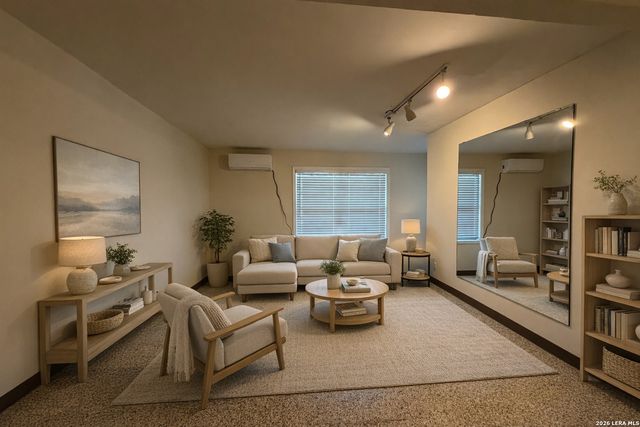 231 Vip, Canyon Lake, TX 78133