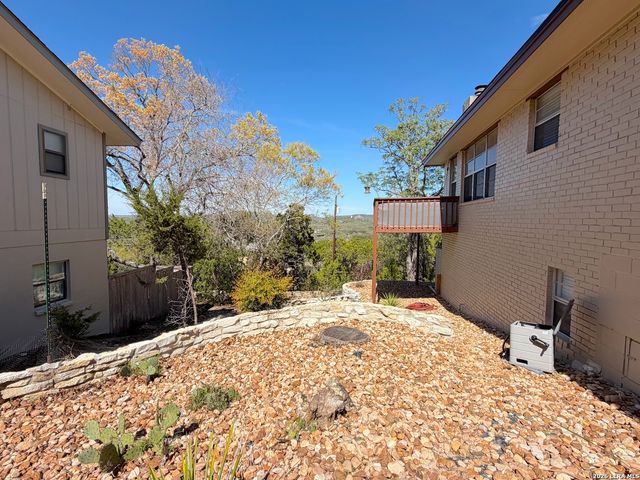 231 Vip, Canyon Lake, TX 78133