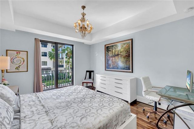 1035 3rd AVE S 201, Naples, FL 34102