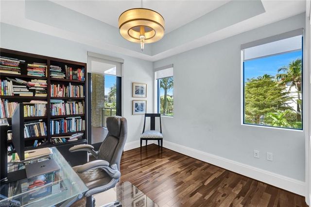 1035 3rd AVE S 201, Naples, FL 34102