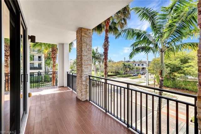 1035 3rd AVE S 201, Naples, FL 34102