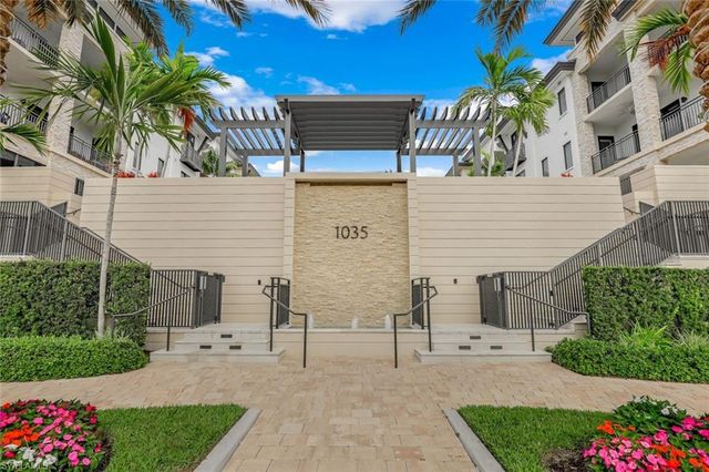 1035 3rd AVE S 201, Naples, FL 34102