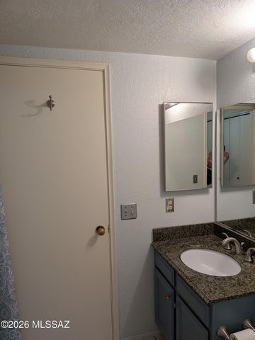 4287 N River Grove Cir Apt 107, Tucson, AZ 85719