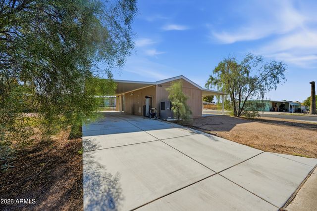 1452 W 4TH Avenue, Apache Junction, AZ 85120