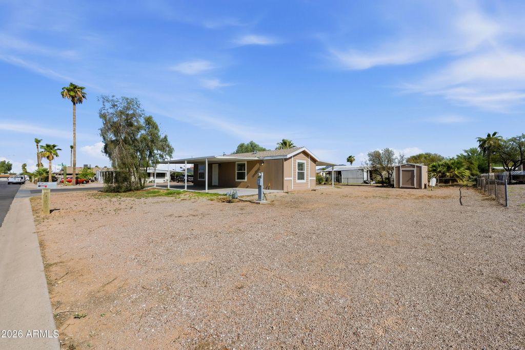 1452 W 4TH Avenue, Apache Junction, AZ 85120 — photo 2