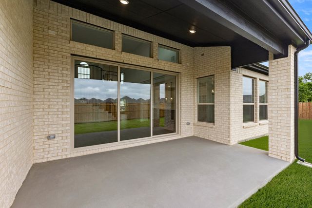 1743 Newport Lane, Cedar Hill, TX 75104