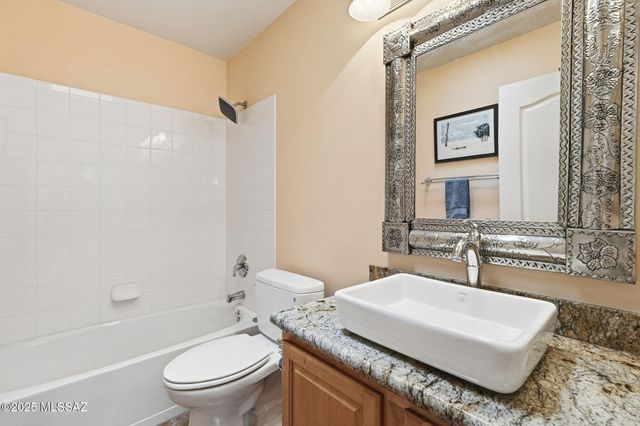 2209 S Via Massari, Green Valley, AZ 85614