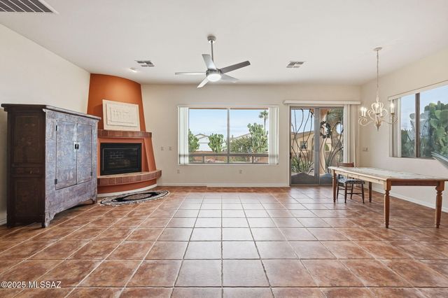 2209 S Via Massari, Green Valley, AZ 85614