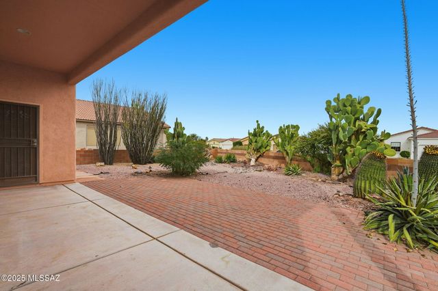 2209 S Via Massari, Green Valley, AZ 85614