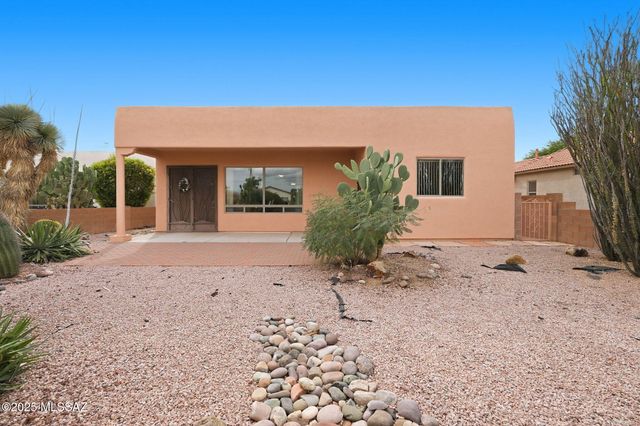 2209 S Via Massari, Green Valley, AZ 85614