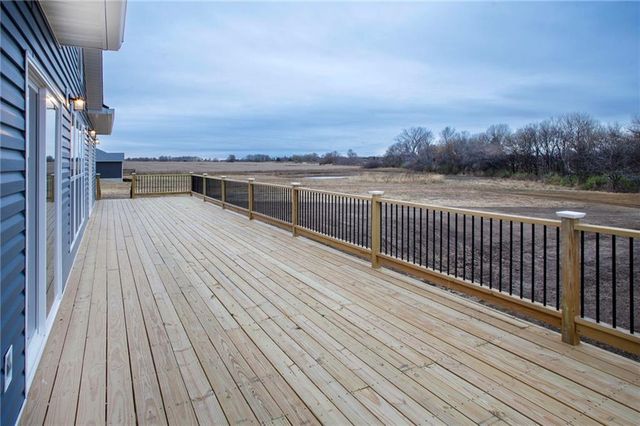 809 SE 600th Road, Knob Noster, MO 65336