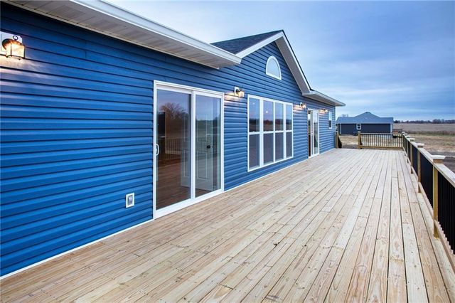 809 SE 600th Road, Knob Noster, MO 65336