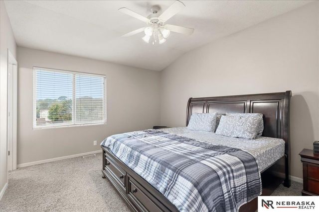 7412 N 74th Street, Omaha, NE 68122