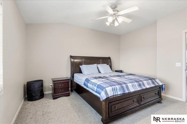 7412 N 74th Street, Omaha, NE 68122