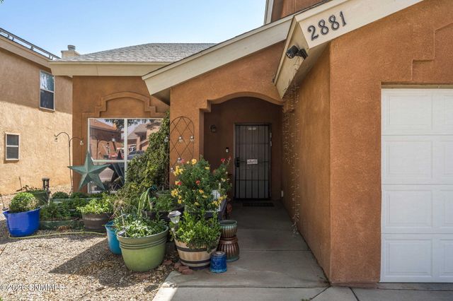 2881 San Lorenzo Avenue, Las Cruces, NM 88007