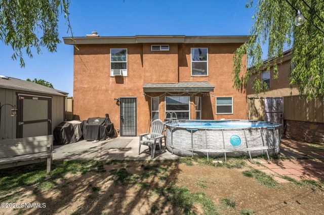 2881 San Lorenzo Avenue, Las Cruces, NM 88007