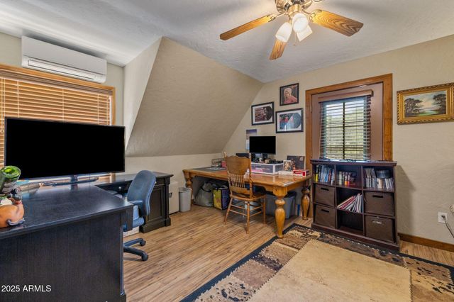 4555 W YOUNG Road, Prescott, AZ 86305