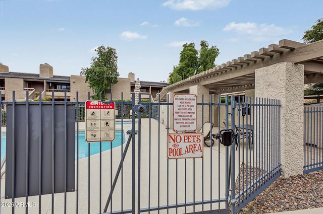 5998 N 78TH Street 103, Scottsdale, AZ 85250