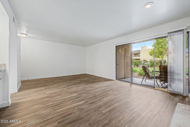 5998 N 78TH Street 103, Scottsdale, AZ 85250