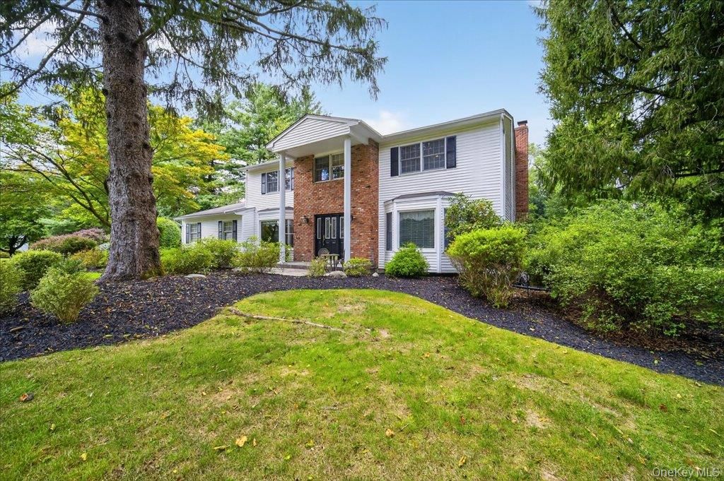 3 Evergreen Court, Montebello, NY 10901