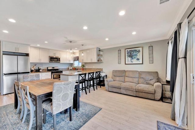 1915 Rees Road, San Marcos, CA 92069