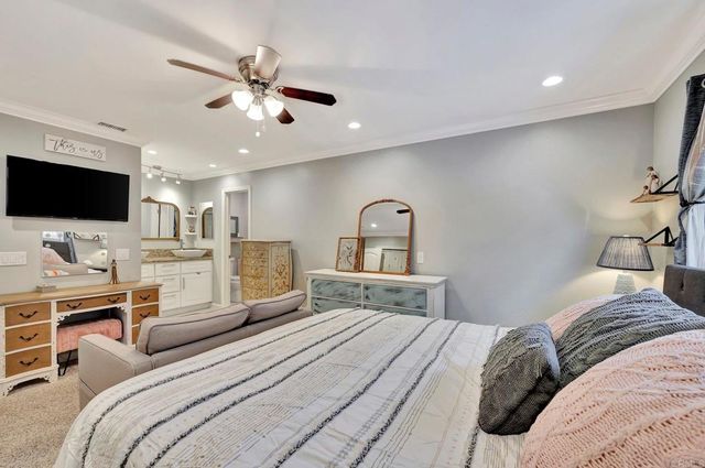 1915 Rees Road, San Marcos, CA 92069