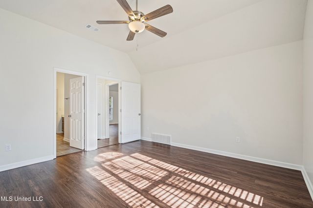 1656 Saddle Lane, Southaven, MS 38671