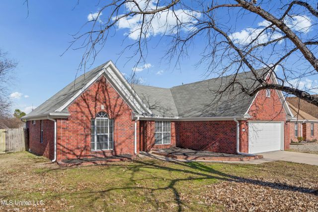1656 Saddle Lane, Southaven, MS 38671