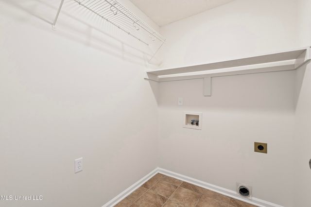 1656 Saddle Lane, Southaven, MS 38671