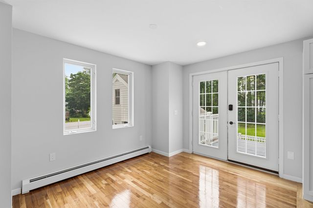 22 Farm Lane, Seabrook, NH 03874