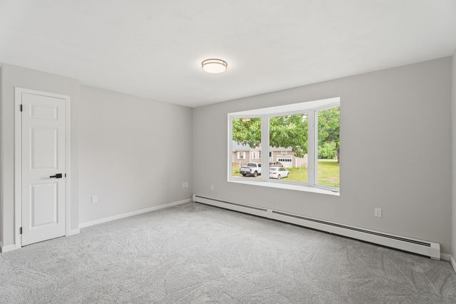 22 Farm Lane, Seabrook, NH 03874