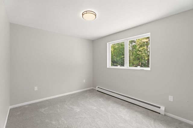 22 Farm Lane, Seabrook, NH 03874