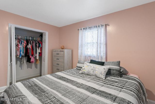 5741 FARGO Court, Jacksonville, FL 32207