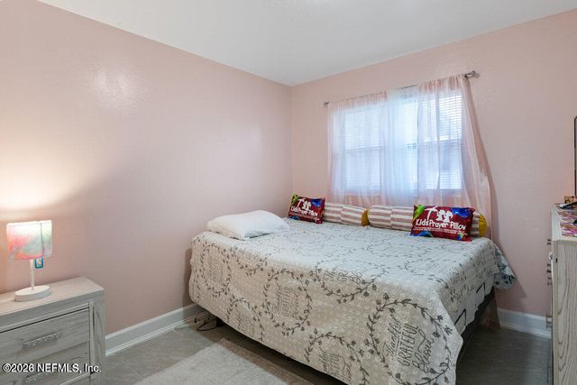 5741 FARGO Court, Jacksonville, FL 32207