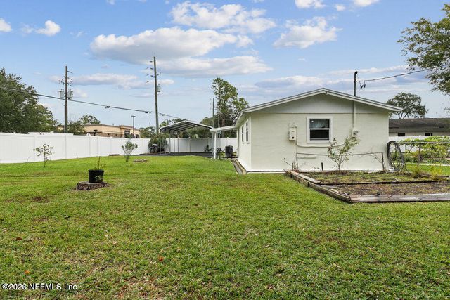 5741 FARGO Court, Jacksonville, FL 32207