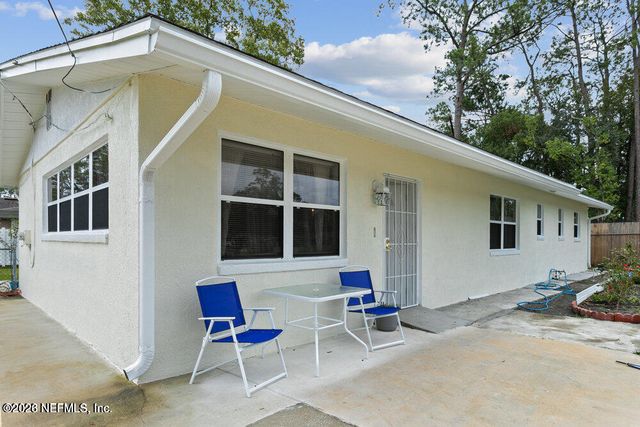 5741 FARGO Court, Jacksonville, FL 32207