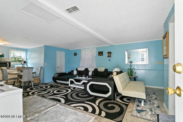 5741 FARGO Court, Jacksonville, FL 32207