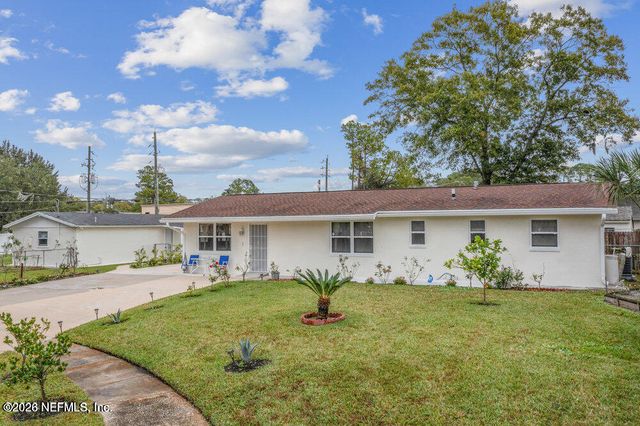 5741 FARGO Court, Jacksonville, FL 32207