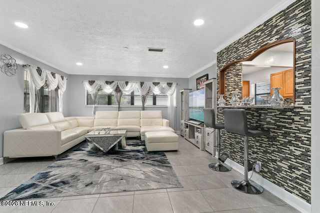 5741 FARGO Court, Jacksonville, FL 32207