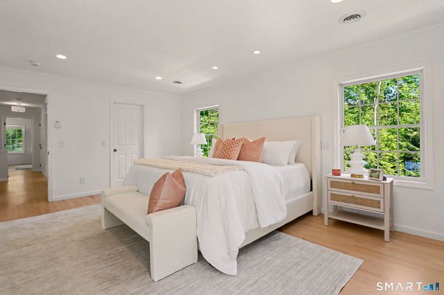 463 White Oak Shade Road, New Canaan, CT 06840