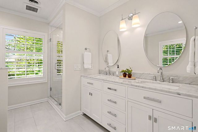 463 White Oak Shade Road, New Canaan, CT 06840